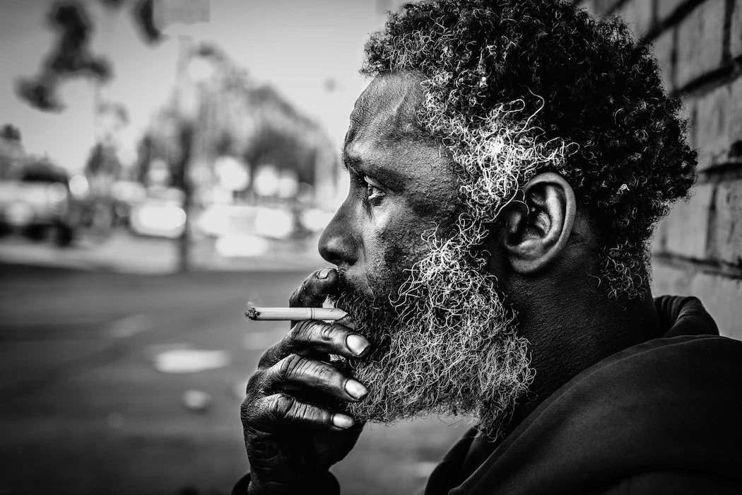 the-smoker-Remy-Tortosa©MaisonSensey-Magazine