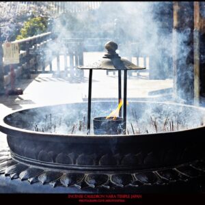 TRIC-1922_Incense_Cauldron_Nara_Temple_Japan_Clive_Arrowsmith©Maison_Sensey_Photographie