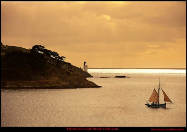 TRTP-534_Tresanton_Lighthouse_Cornwall_Clive_Arrowsmith©Maison_Sensey_Photographie