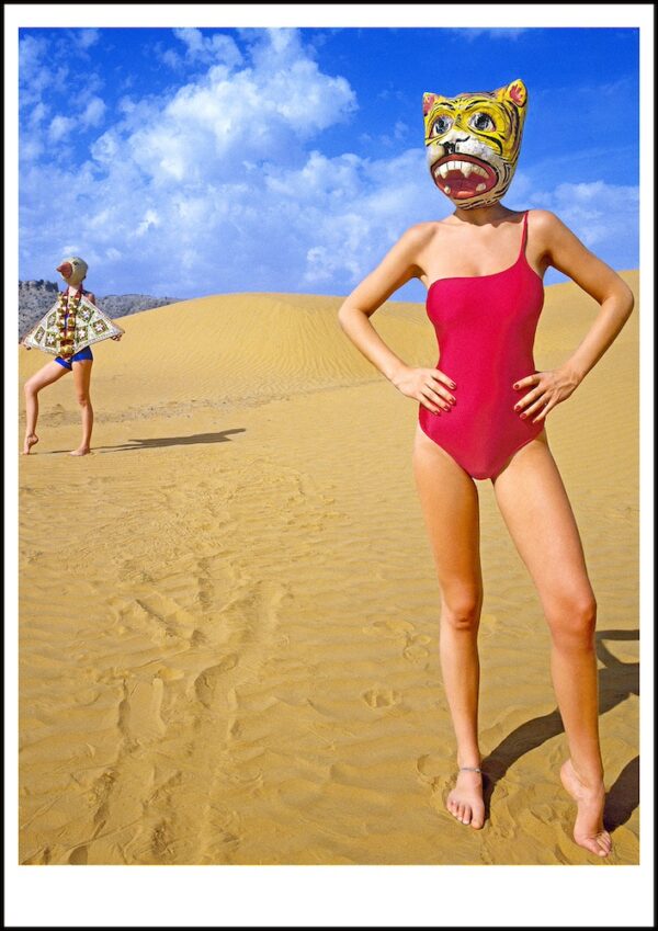 ELAMS-2041_Masked_Swimsuit,_Desert_India_Clive_Arrowsmith©Maison_Sensey-Photographie
