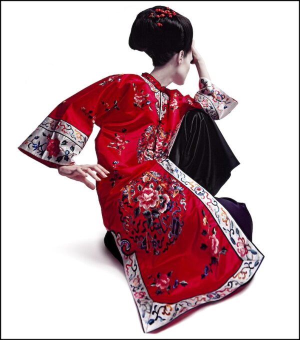 photographie d'art de mode édition limitée collection privée oriental style Lady N°1 par le photographe Clive Arrowsmith