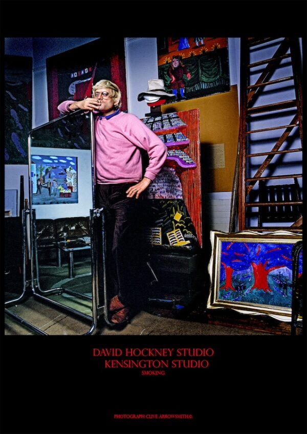 David Hockney smoking photographie par Clive Arrowsmith